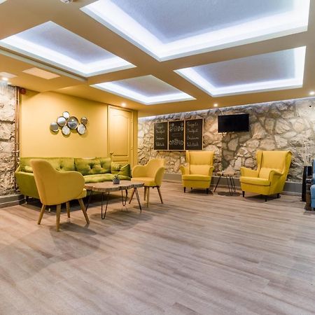 Amstel Hattyu Panzio -Erintesmentes Bejelentkezes Yanıkkale Dış mekan fotoğraf